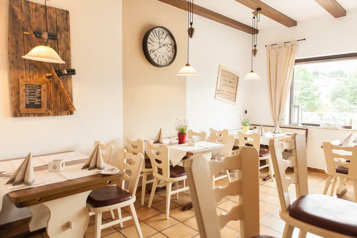 Landgasthaus Zum Kreuzberg Schonbach  Εξωτερικό φωτογραφία